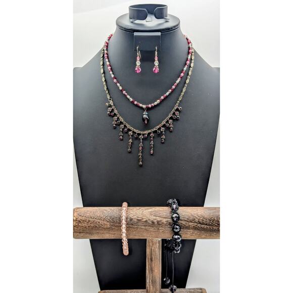 Mixed Lot of Crystal Rhinestone Bead 2 Necklaces 2 Bracelets & Dangle Earrings - Picture 1 of 10